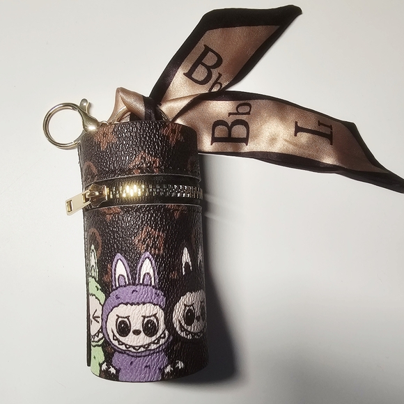 LABUBU COIN/LIPSTICK CASE - Picture 2 of 4